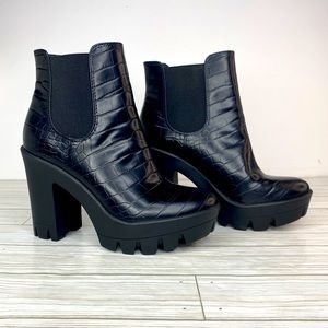 Jessica Simpson Black Miraney Booties SZ 5 1/2